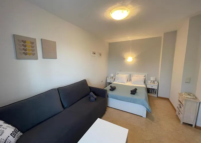 Royal Sun - Premium Sunny Beach